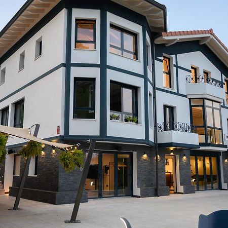 Neguetxea Boutique Guest House Gernika Exterior foto