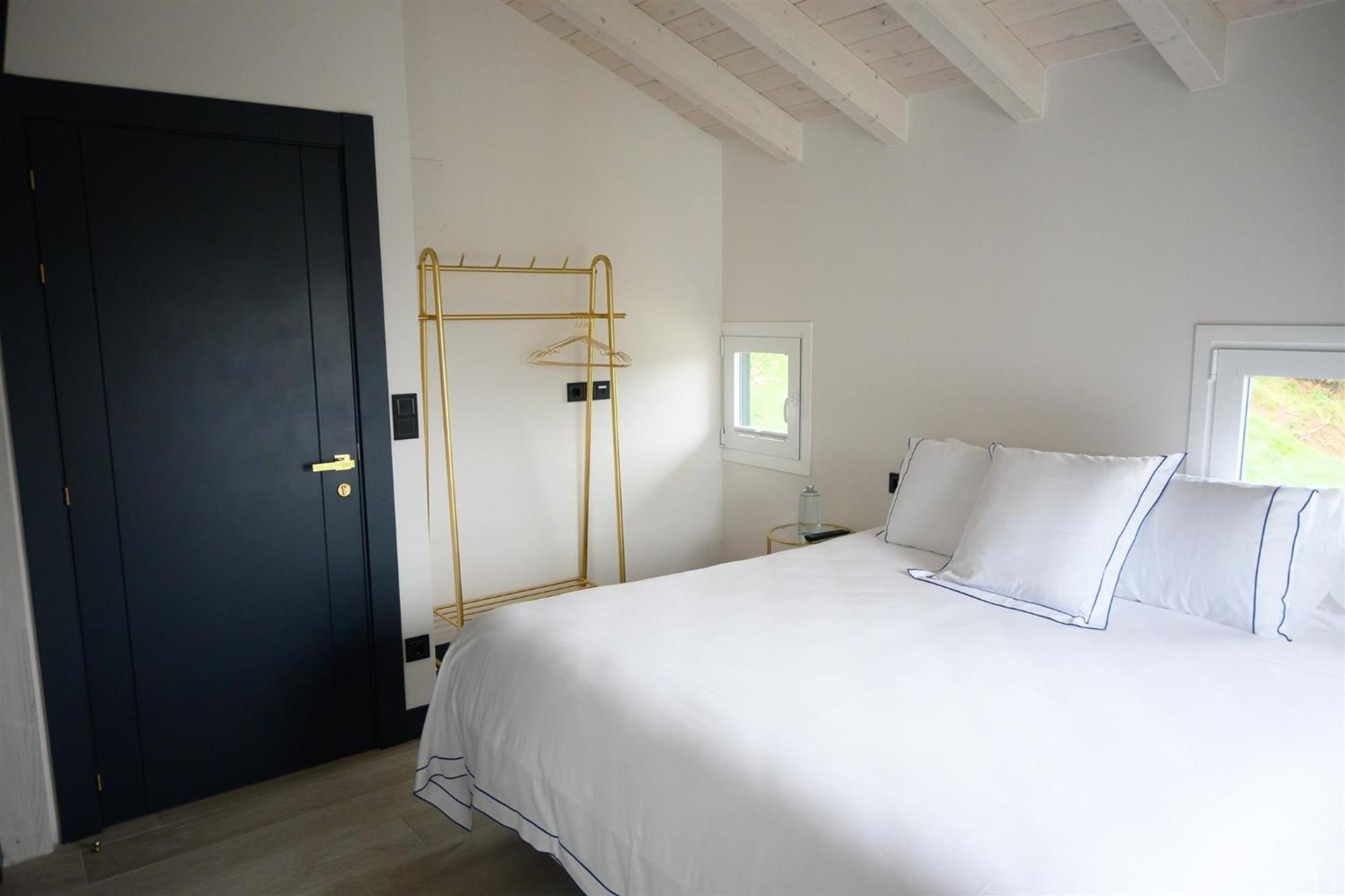 Neguetxea Boutique Guest House Gernika Exterior foto